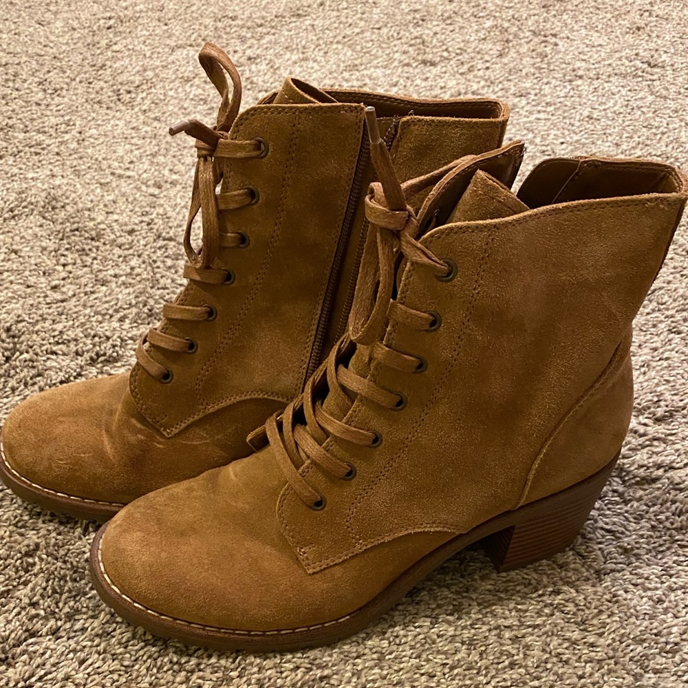 Brown-Tan Lace Heel Booties